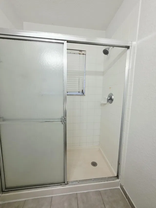 Residence photo 16