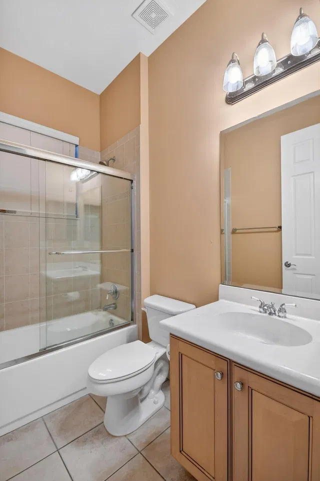  Residence photo 50