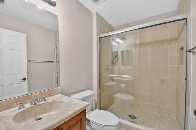  Residence photo 61