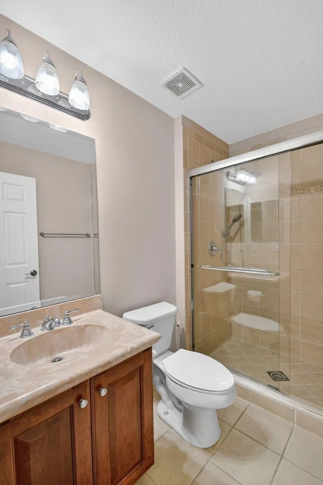  Residence photo 62