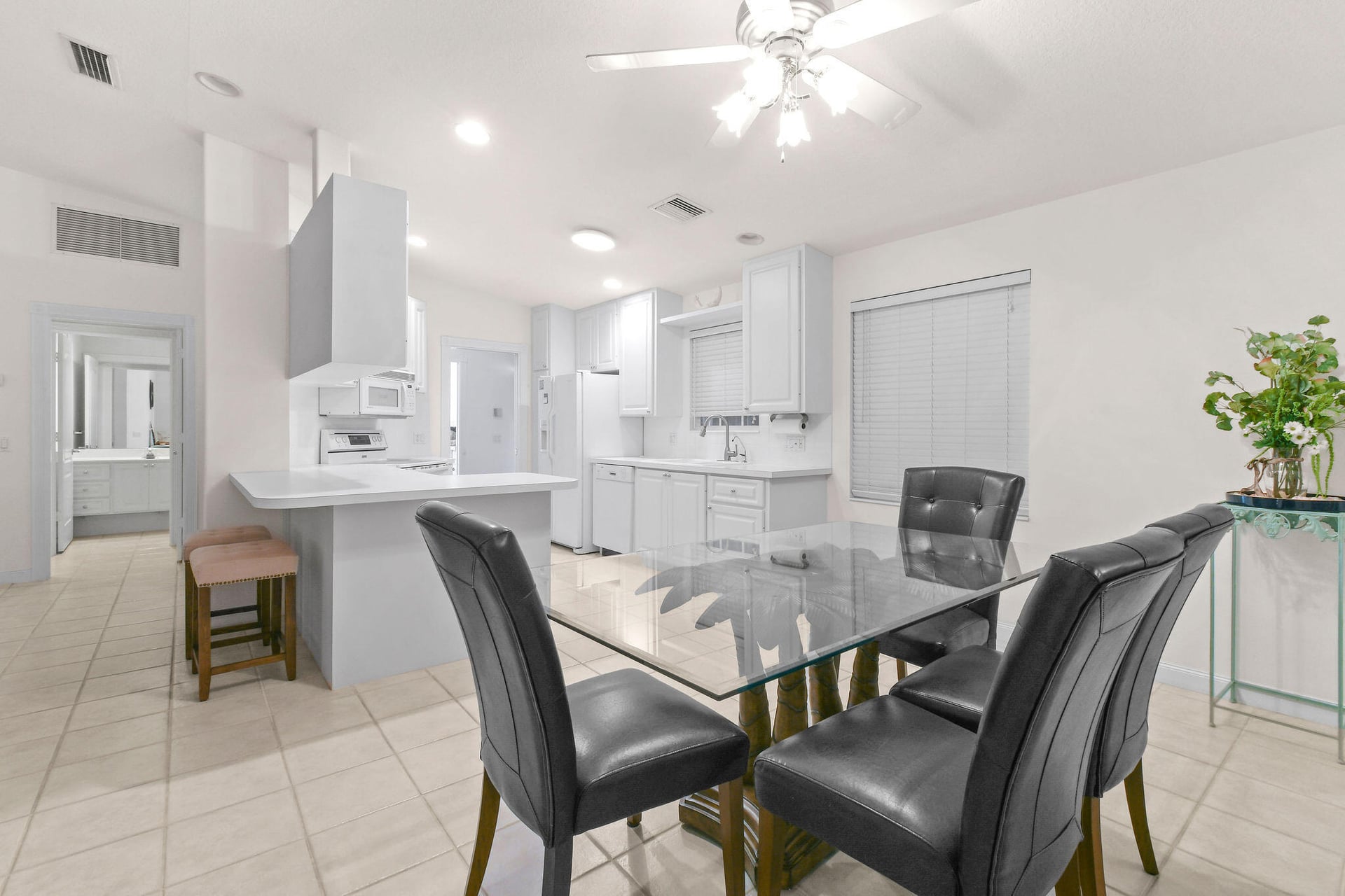 Residence photo 19