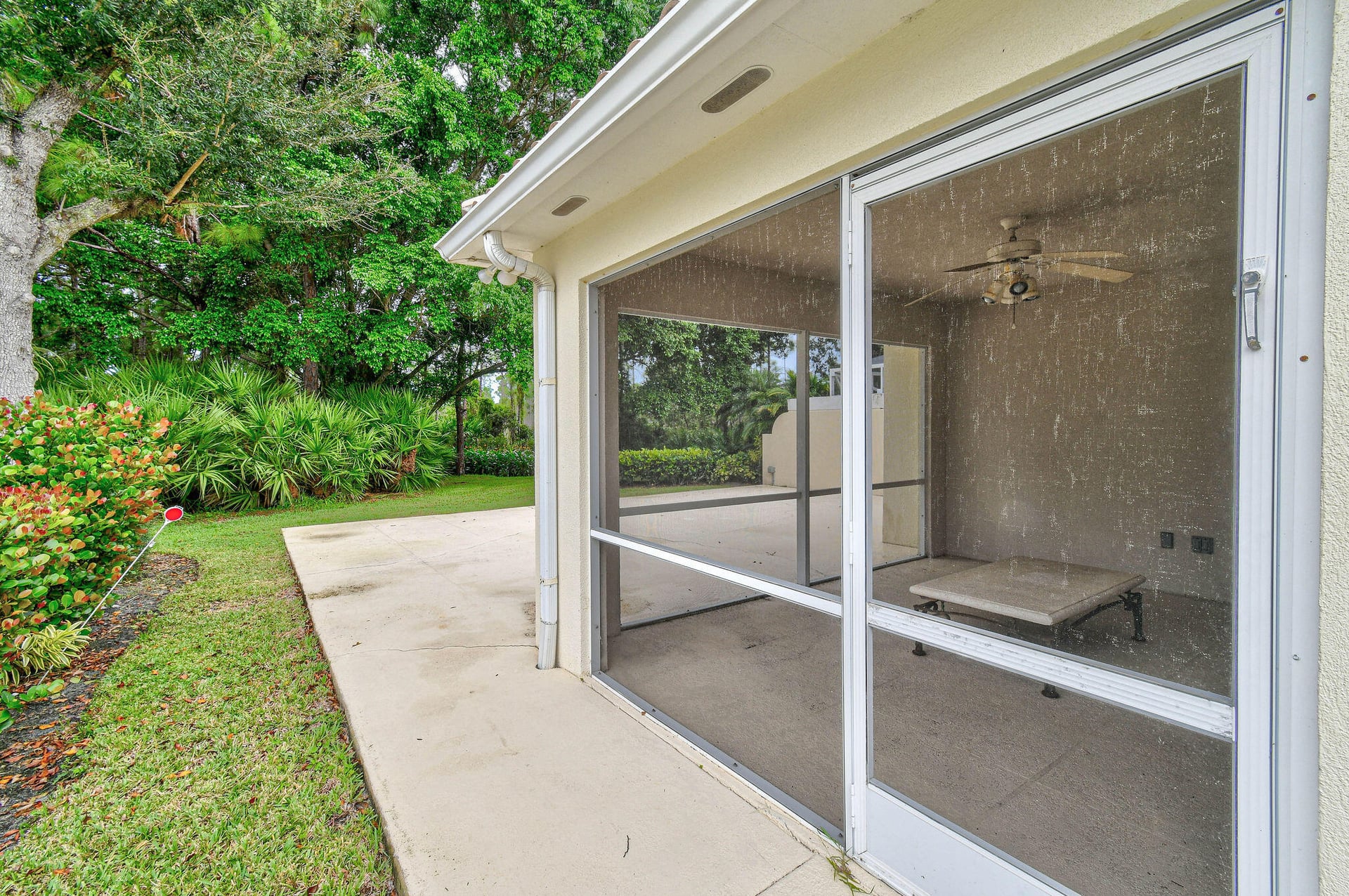  Residence photo 35