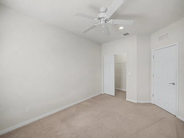 Botanica Unit 107 photo 31