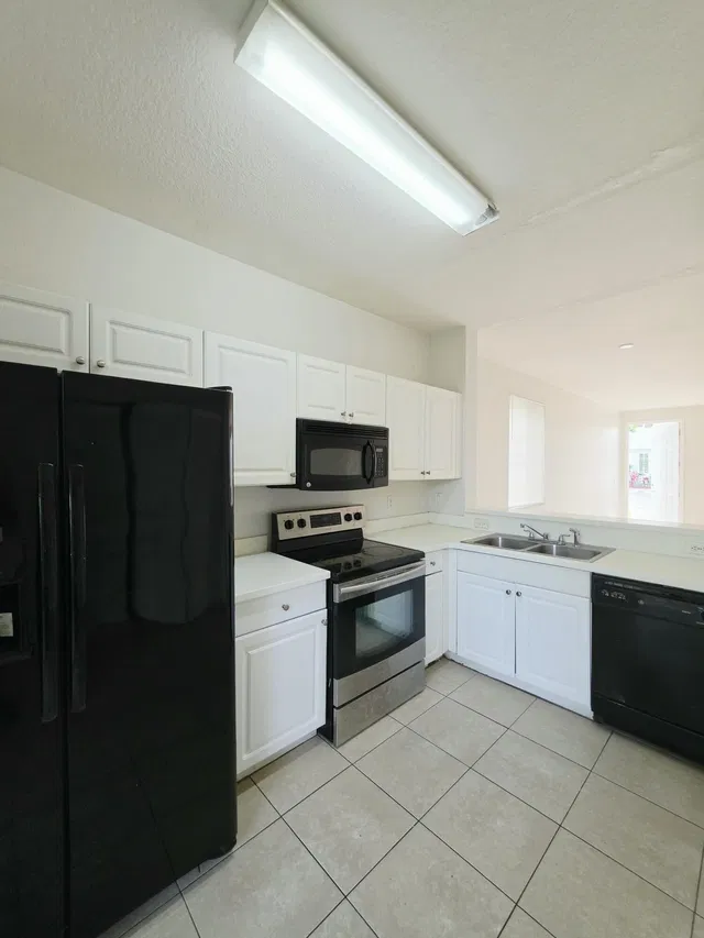  Residence photo 4