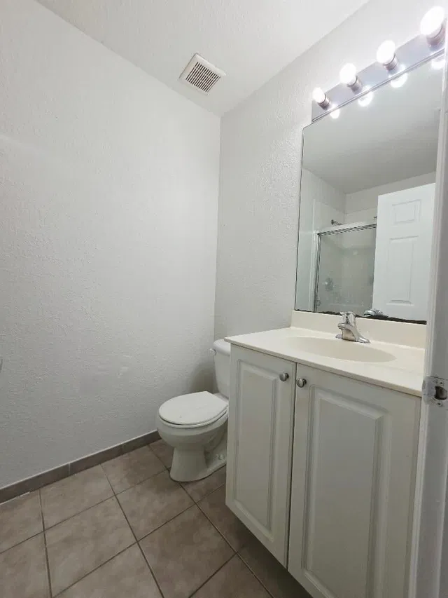  Residence photo 12