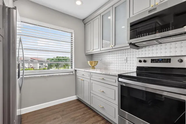 Boca Lago Country Club Homes Unit 5j photo 8