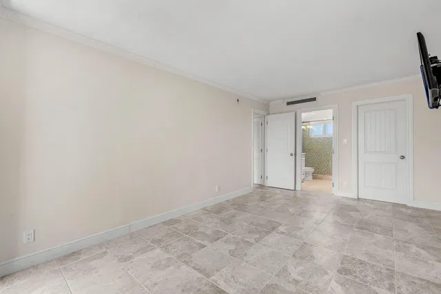 South Palm Beach Unit 515 photo 20