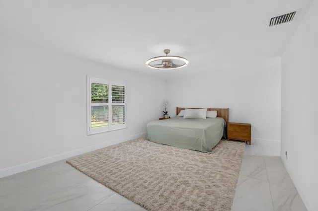 Eastpointe Country Club Residence photo 18