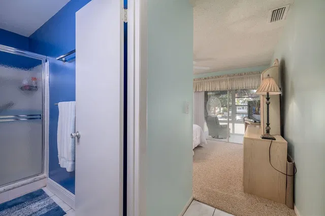 Unit 130-8 photo 19