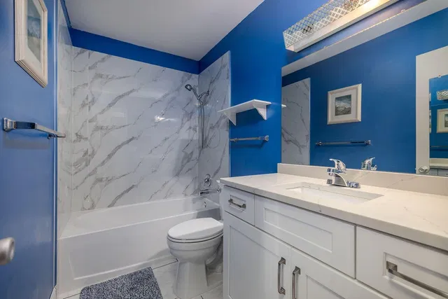 Unit 130-8 photo 23
