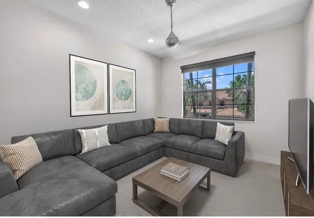 Residence photo 14