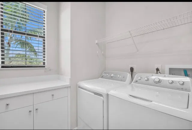 Residence photo 15