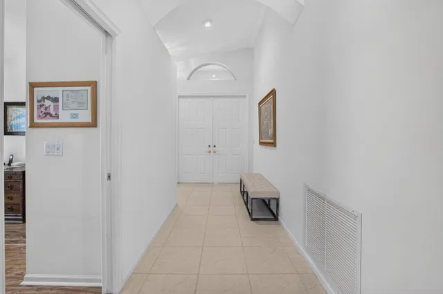 Residence photo 4