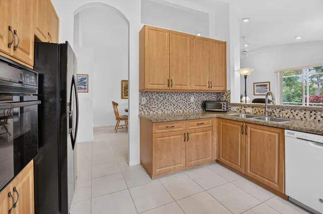 Residence photo 23
