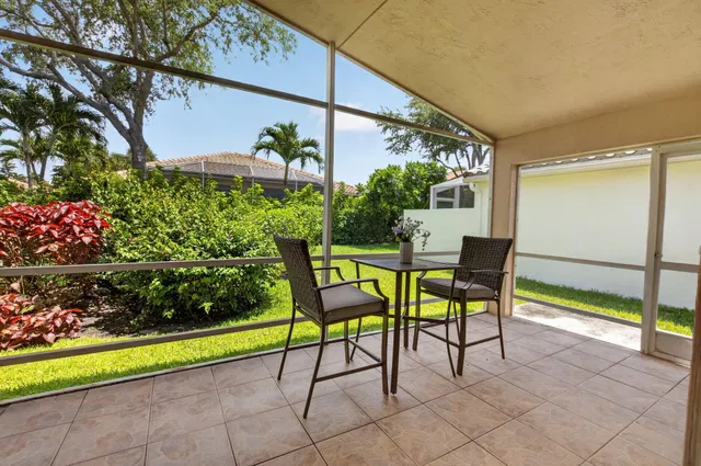 Residence photo 35