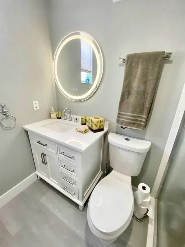 Unit 409 photo 15