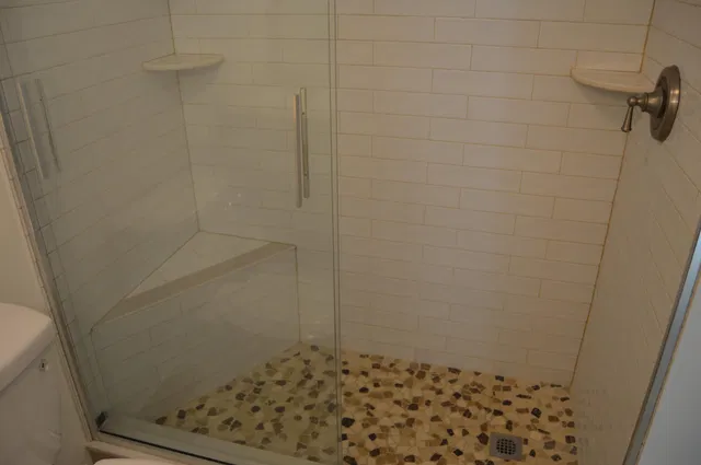 Unit 5-303 photo 19
