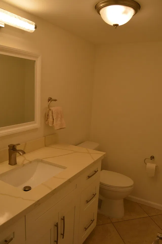 Unit 5-303 photo 22
