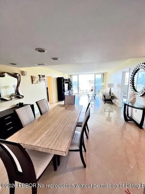 Unit 414 photo 6