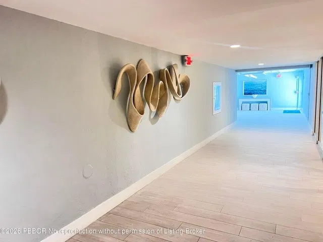 Unit 414 photo 24