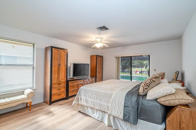 Residence photo 15
