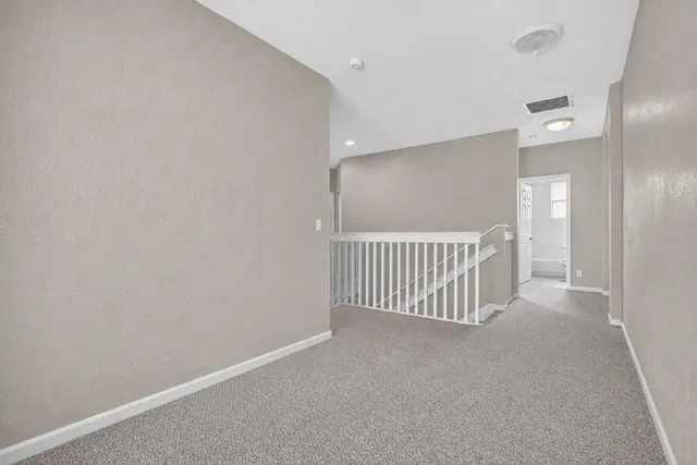 Residence photo 25