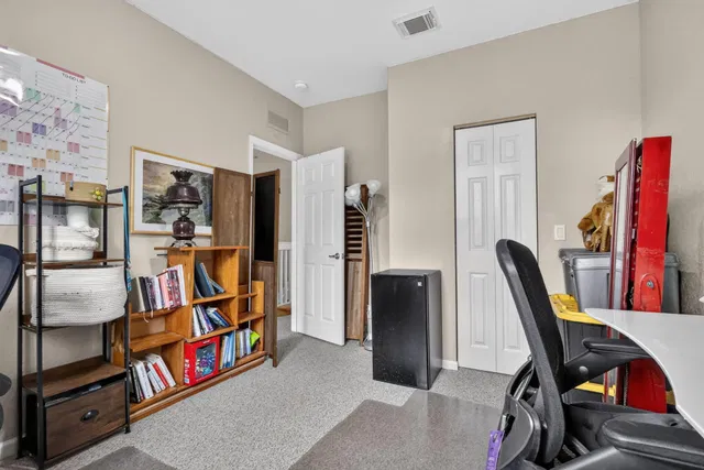 Residence photo 27