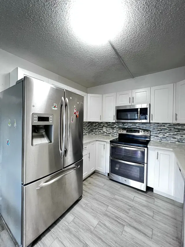 Residence photo 20