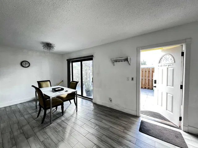 Residence photo 21