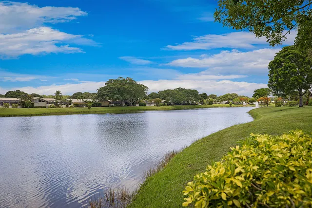 Old Palm Golf Club Residence photo 34