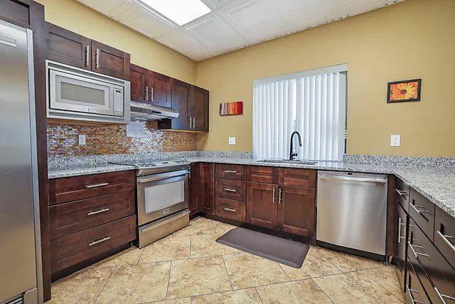 Old Palm Golf Club Residence photo 38