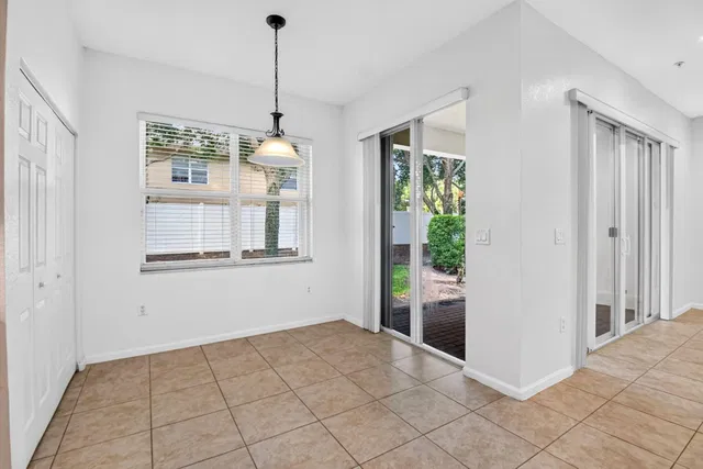 Residence photo 9