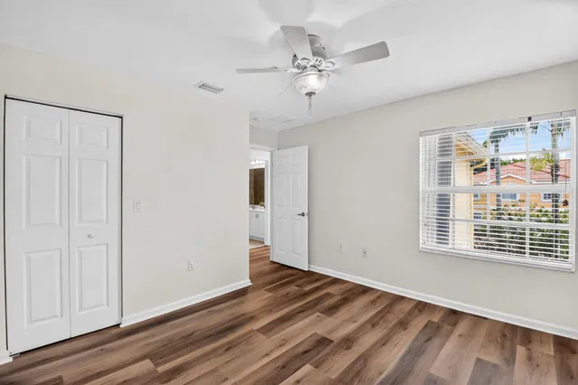 Residence photo 18