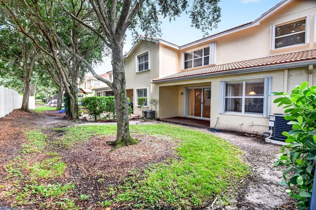 Residence photo 20