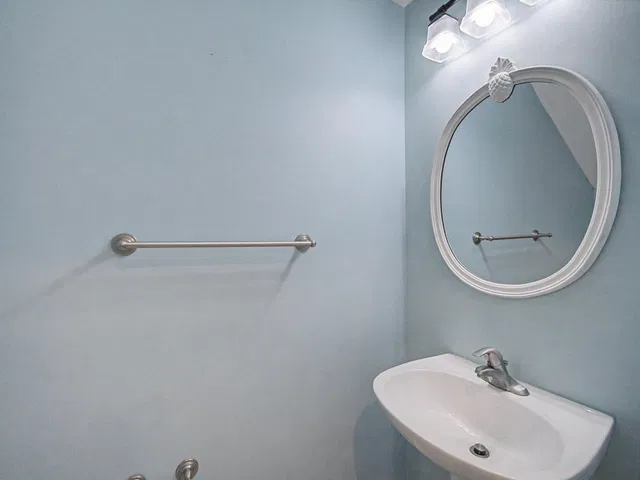 Residence photo 16