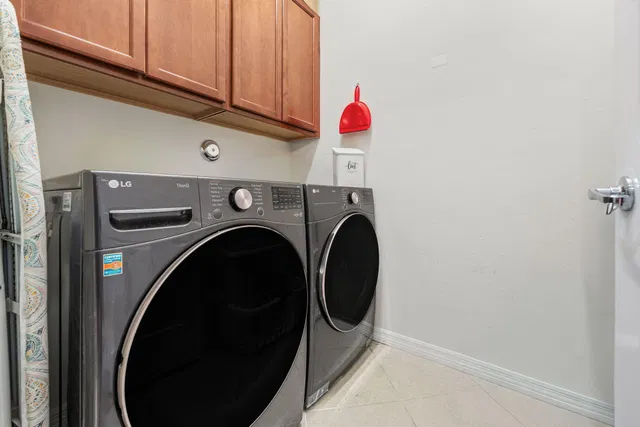  Residence photo 24
