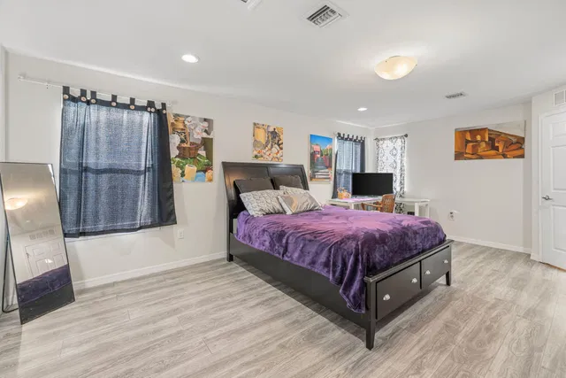  Residence photo 28