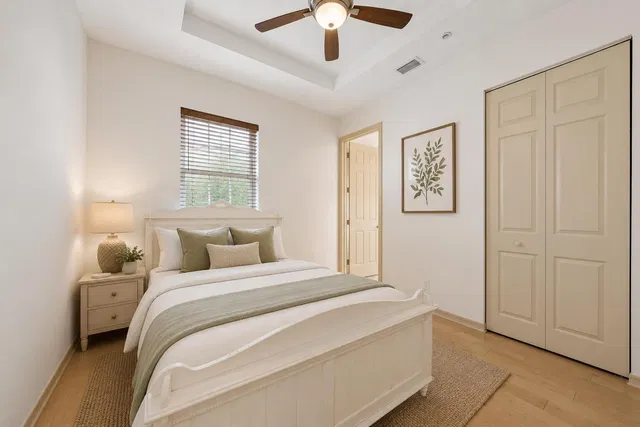 Residence photo 9