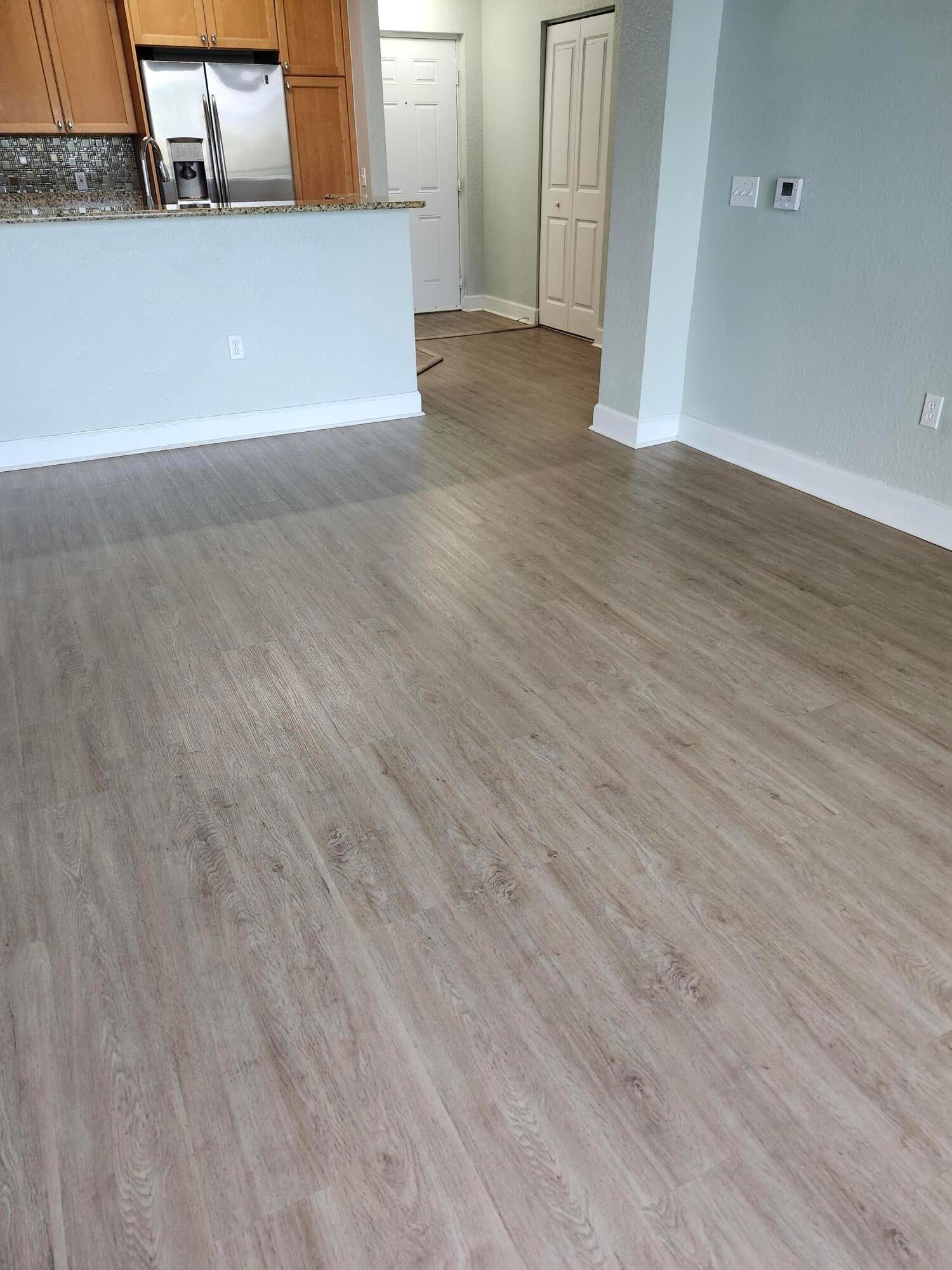 Renaissance Commons I Unit 2504 photo 4