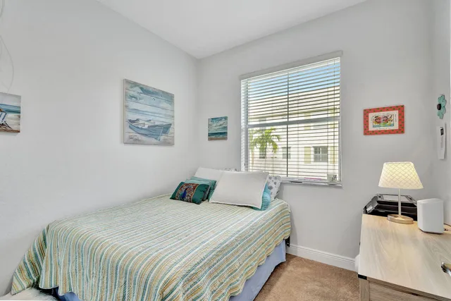 Residence photo 27