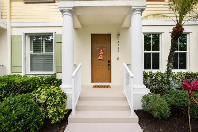 Residence photo 56