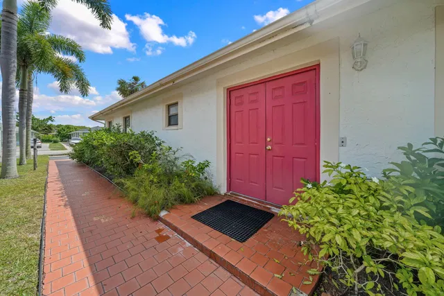 Residence photo 41