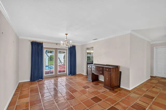 Residence photo 11
