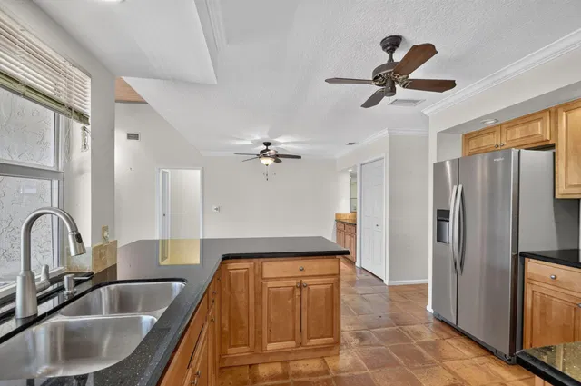 Residence photo 14