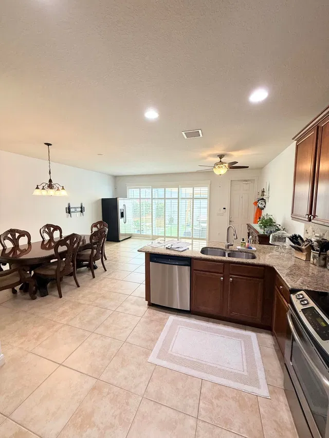 Mallory Creek Abacoa Residence photo 13