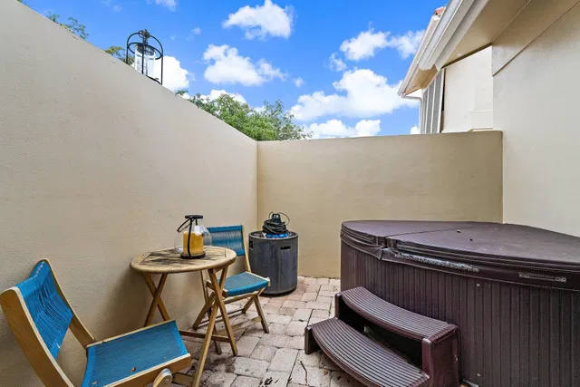 PGA National Palm Beach Gardens Residence photo 28