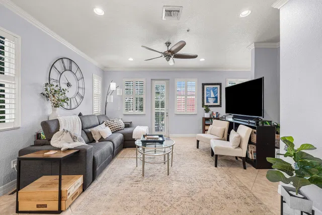 Downtown Delray Beach Unit 9 photo 14