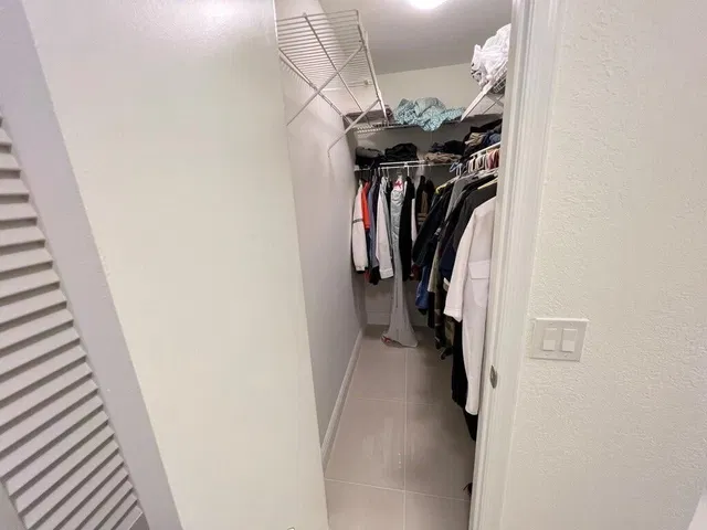 Unit A photo 11