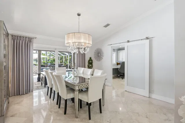Boca Bath & Tennis Residence photo 17