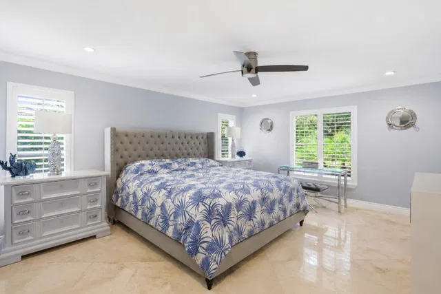 Boca Bath & Tennis Residence photo 25